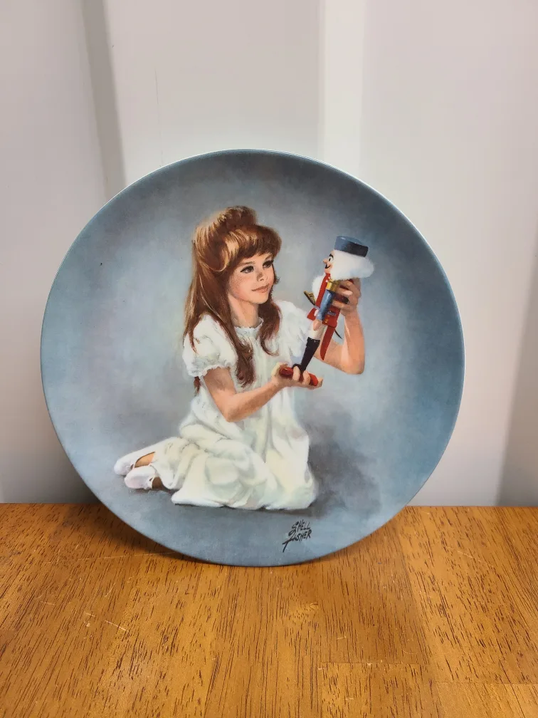 Clara and Nutcracker Plate thumbnail