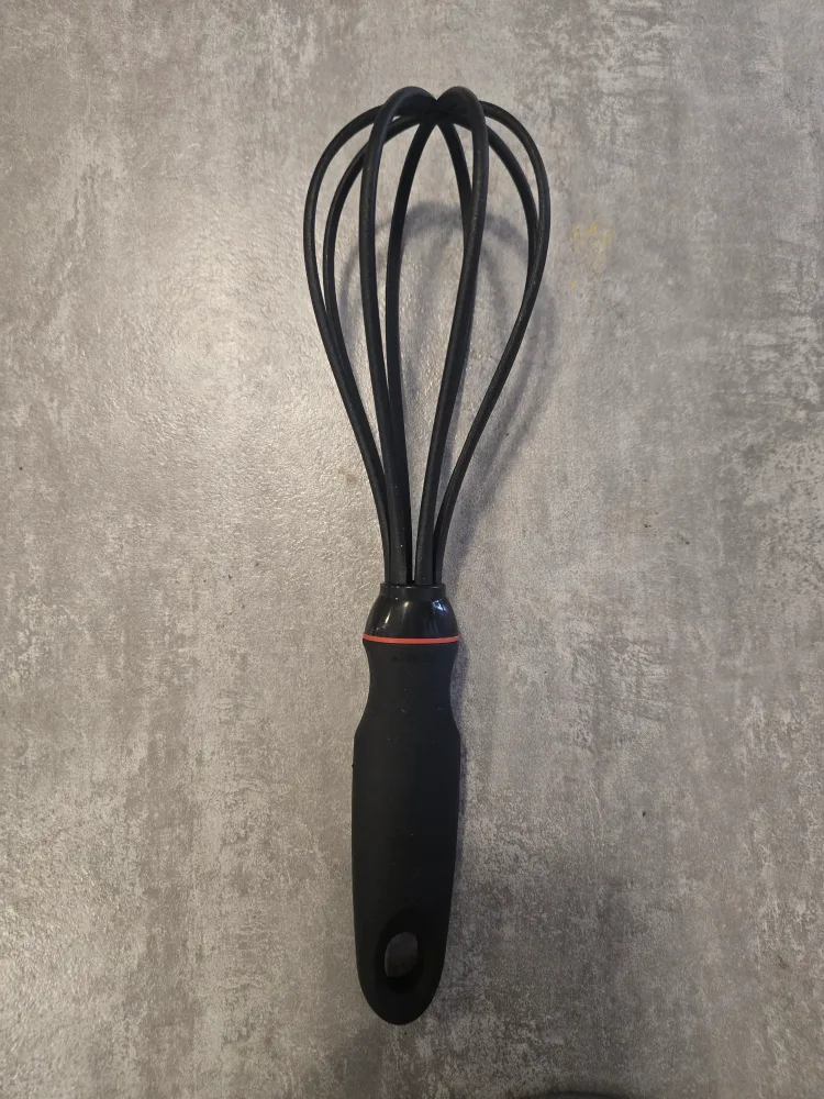 Black Whisk