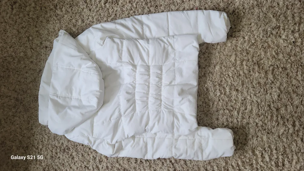 Forever 21 White Puffer Jacket Size S image indicator(2)