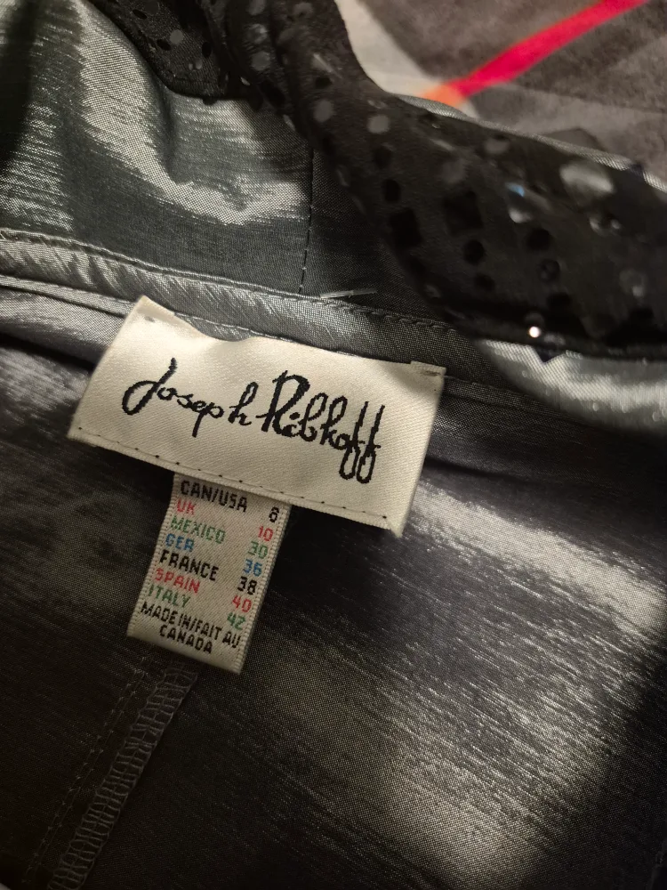 Joseph Ribkoff Silver Grey Long Coat Size 8 image indicator(2)