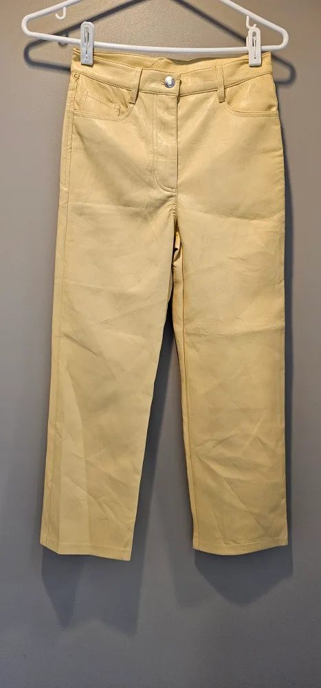 New brand Wilfred Yellow Leather Pants Size 2 image indicator(3)