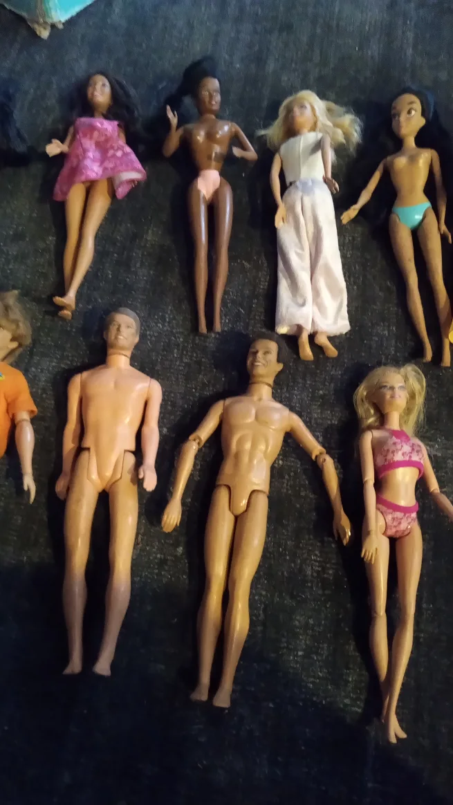 Barbie and Ken, dolls image indicator(5)