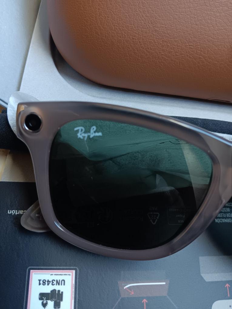 Ray-Ban Meta Smart Glasses - photo 3