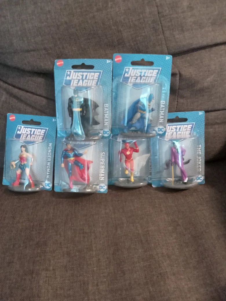 Justice League Figures - Batman, Superman, Wonder Woman thumbnail
