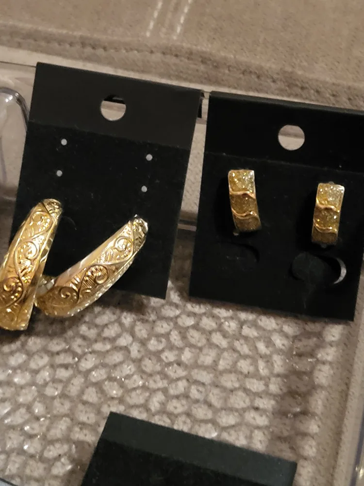 Assorted Earrings - Gold, Silver, Pearl, Floral thumbnail