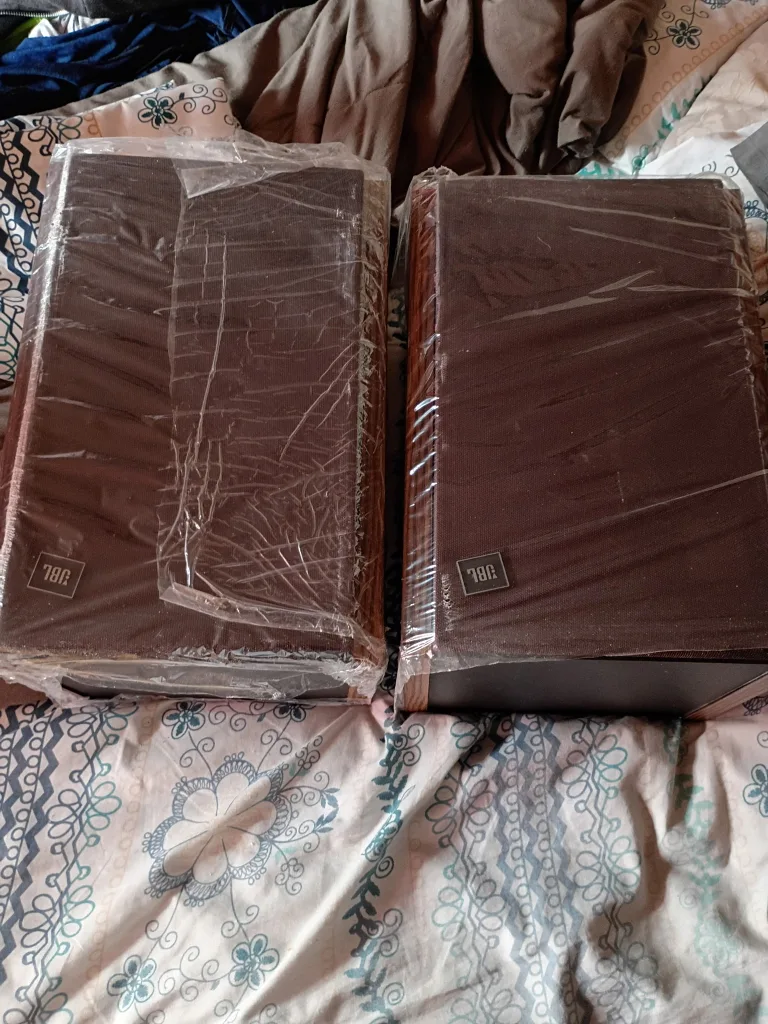 JBL speakers image indicator(2)