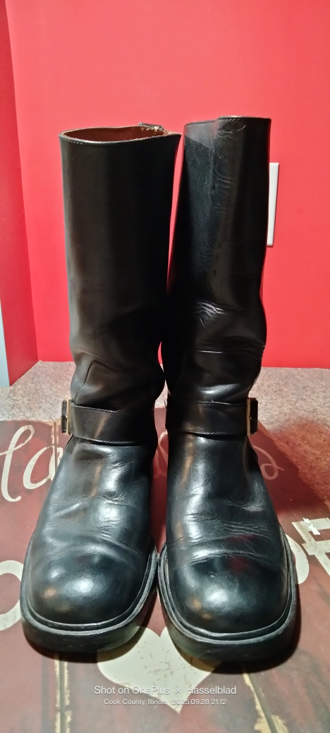 Gucci Black Leather  Boots Size 8.5 B - photo 2
