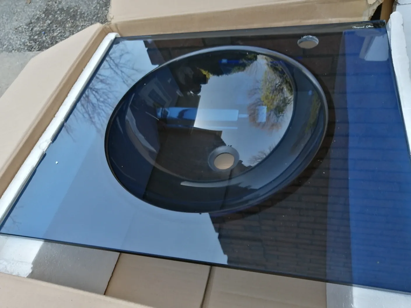 Tempered Glass Vessel Sink - New in Box! image indicator(4)