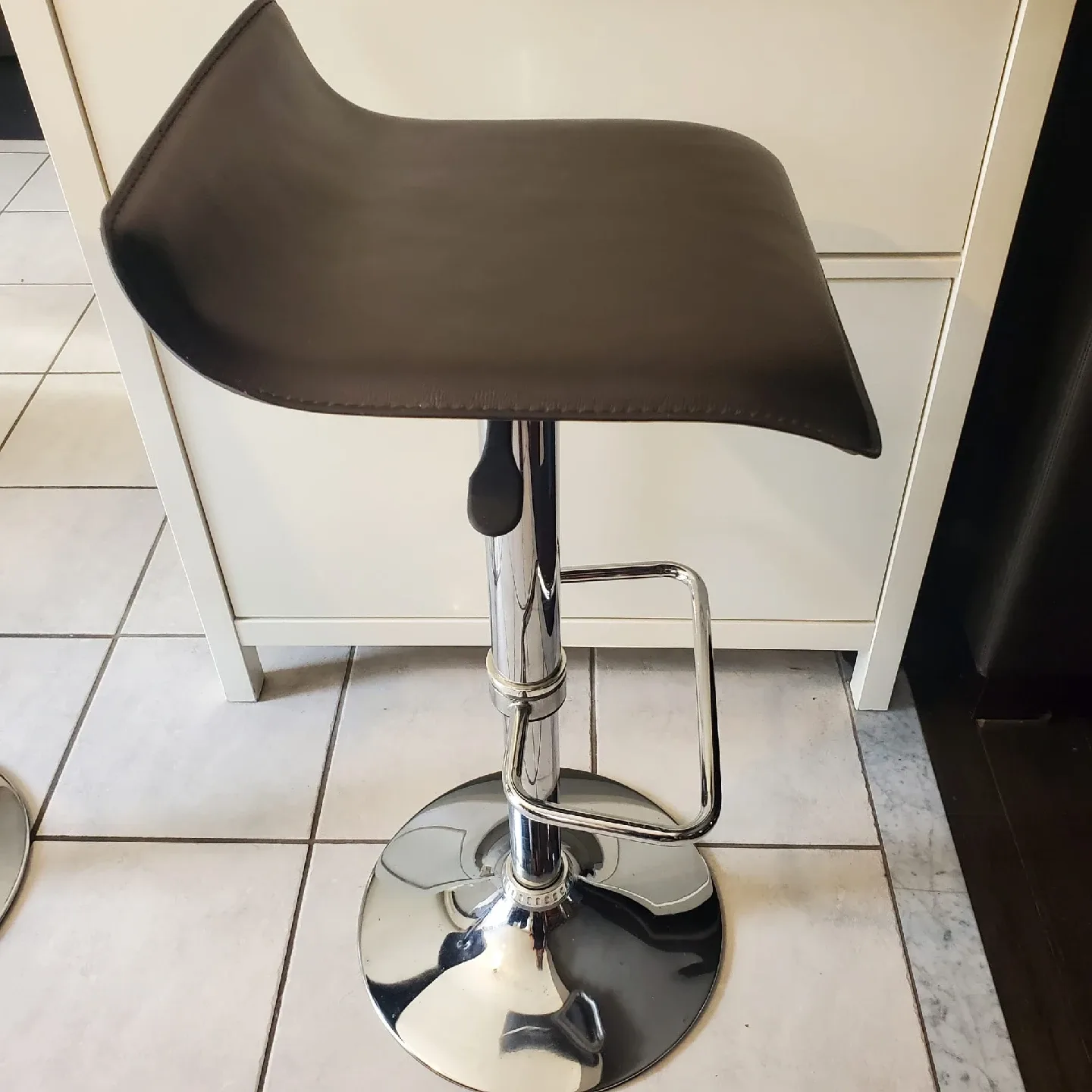 2x Bar Stools leather espresso dark chocolate color Adjustable image indicator(5)