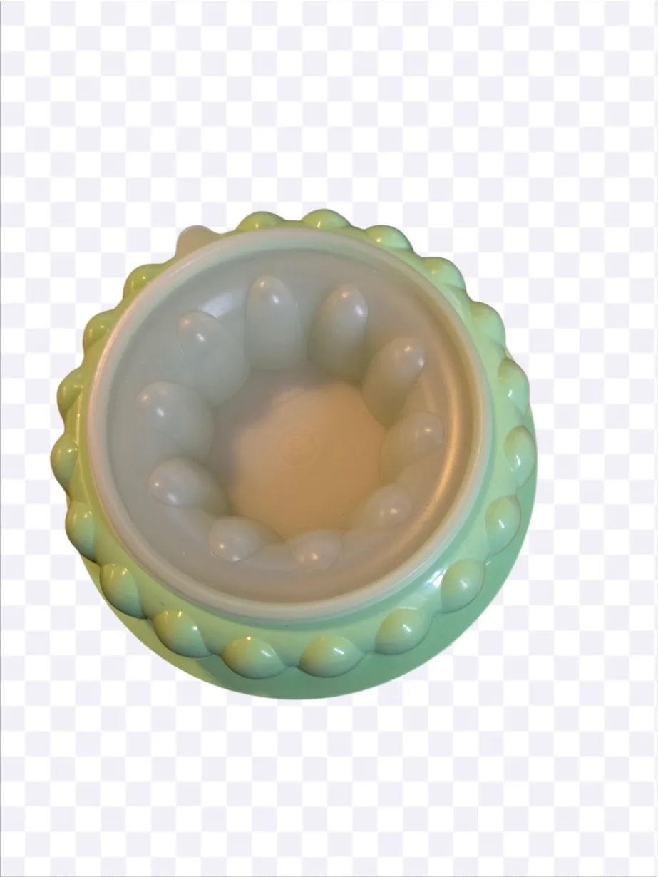 Vintage Tupperware Jello Mold image indicator(3)