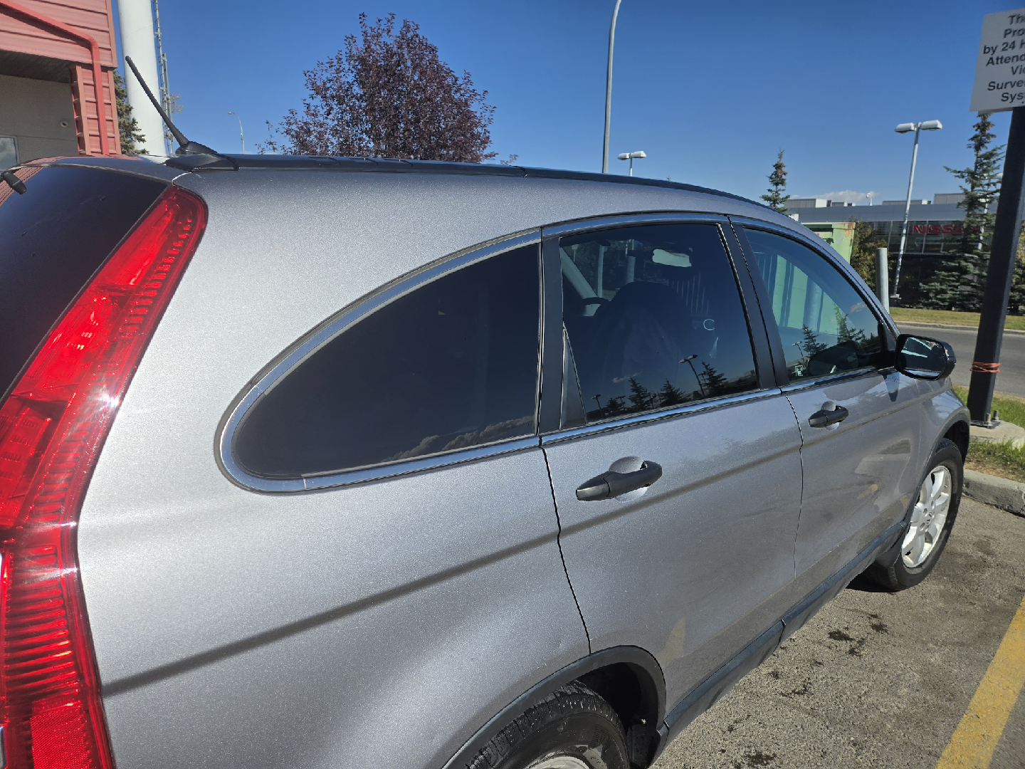Honda CR-V SUV - photo 3