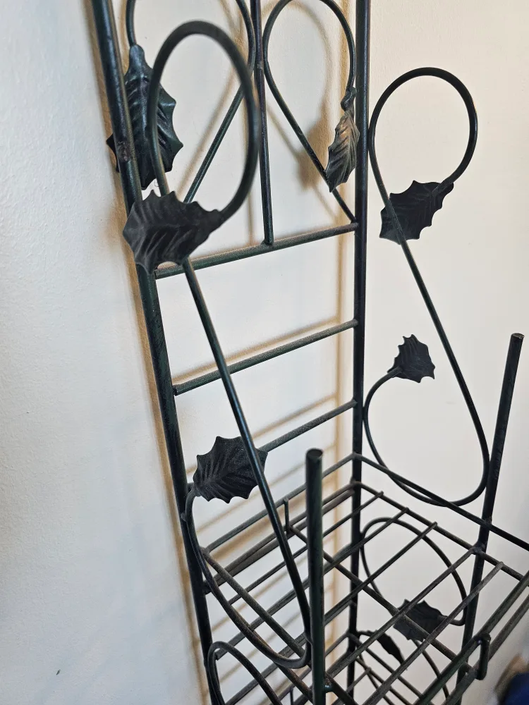 Metal Plant Stand - Indoor/Outdoor Decor Have set $40 image indicator(4)