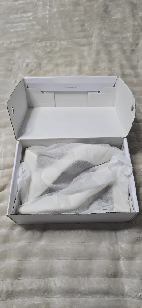 Dream Pairs White Heels image indicator(2)