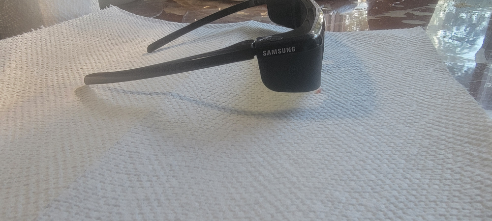 Samsung 3D Glasses - photo 2