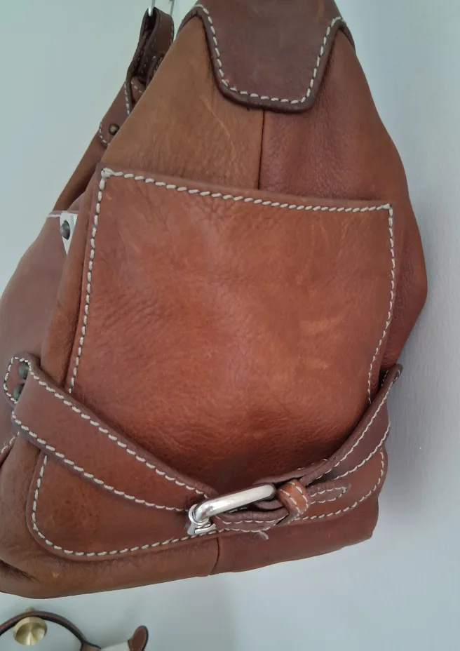 Nubikk Brown Leather Shoulder Bag image indicator(4)