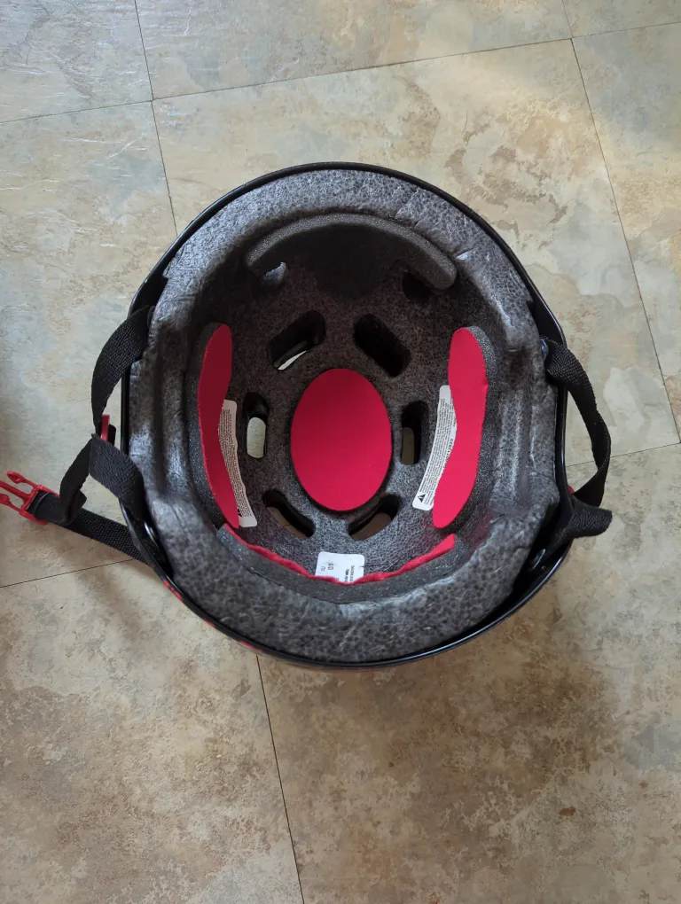 Spider-Man Kids' Bike Helmet image indicator(2)