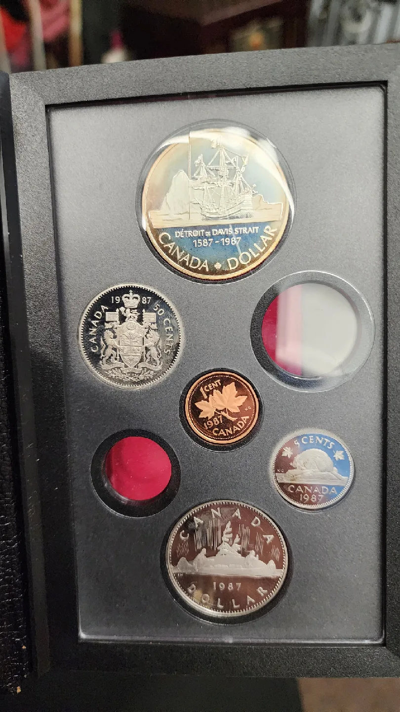 1987 Canada Proof Set image indicator(2)