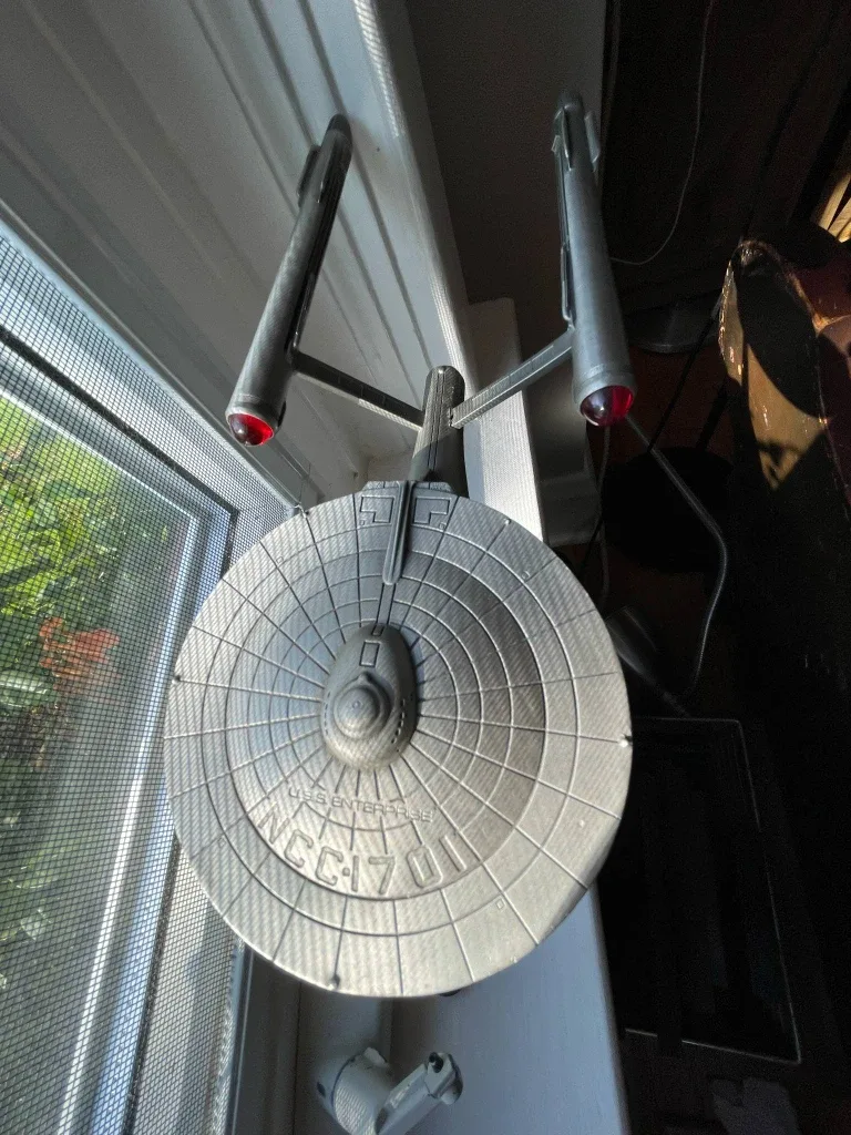 Franklin Mint Star Trek USS Enterprise NCC-1701 pewter image indicator(2)