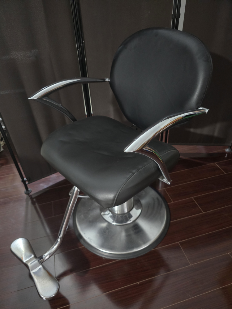 Salon Chair - Black