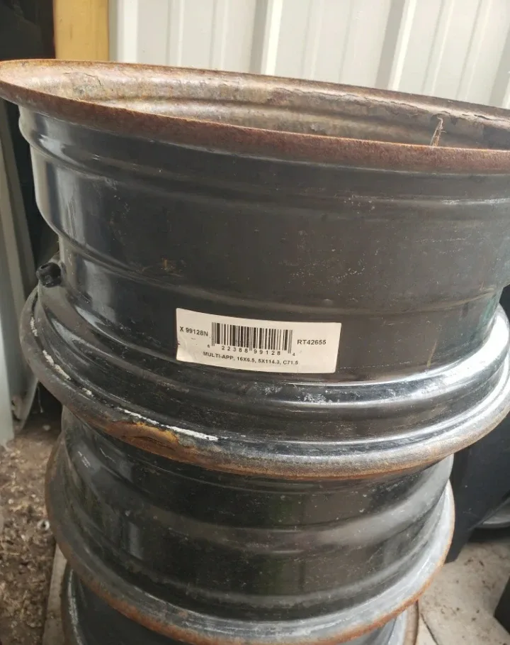 Set of 4 Steel Wheels 16x6.5 image indicator(2)