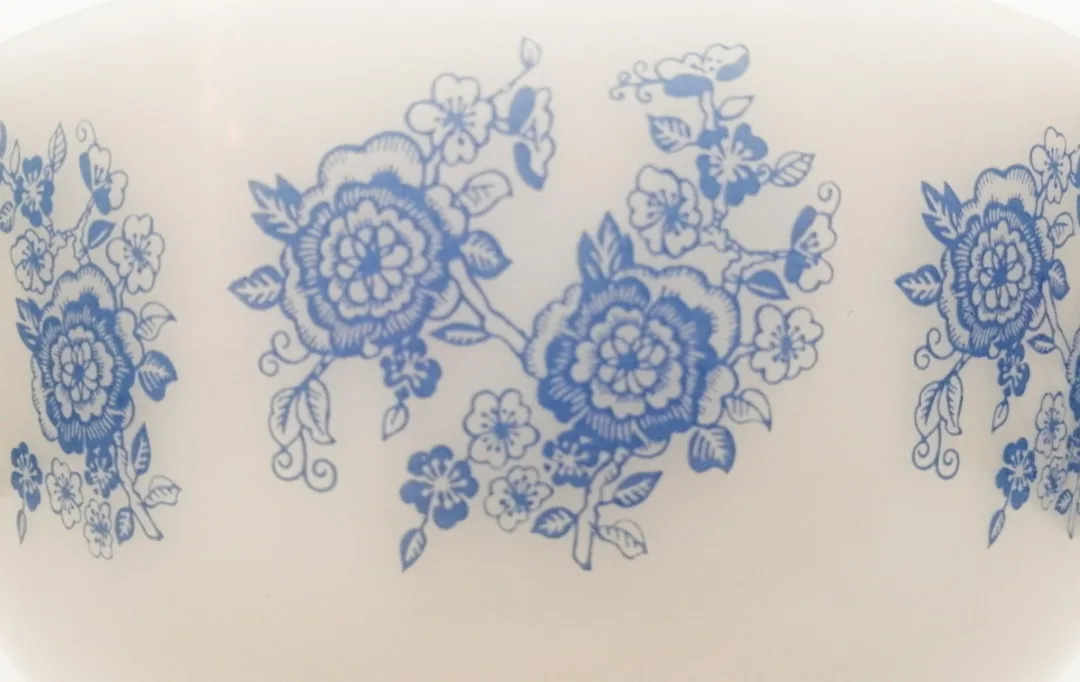 Federal Milk Glass ~ Blue Roses ~ 2 1/2 Quart image indicator(9)