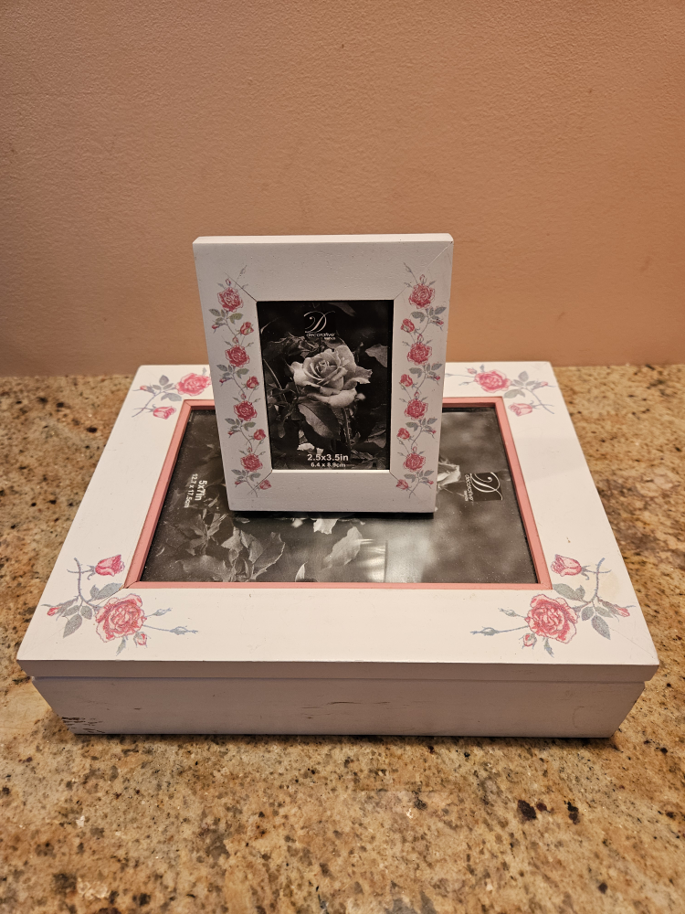 Decorative Shadowbox & Picture Frames