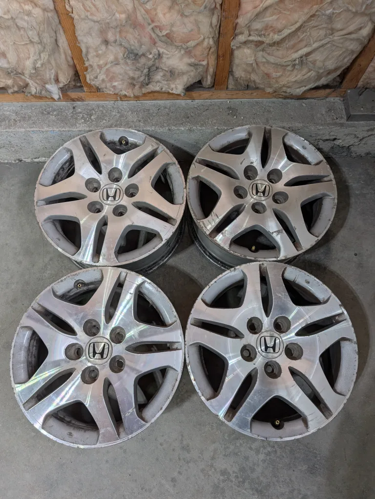 (4)-16 Inch Alloy Rims Off 2005 Honda Odyssey 5x120 thumbnail