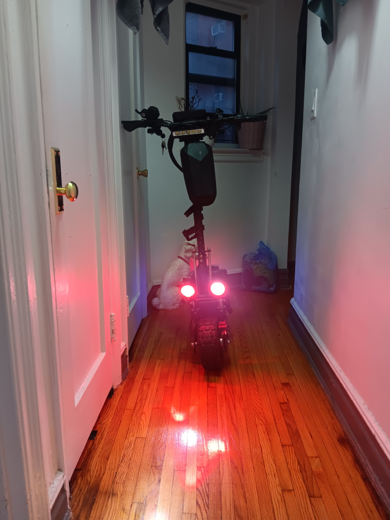 BikyBom Electric Scooter