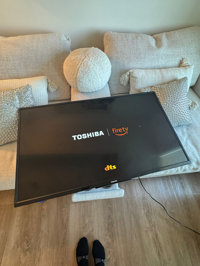 Toshiba 43LF621C19 43" Fire TV - photo 5