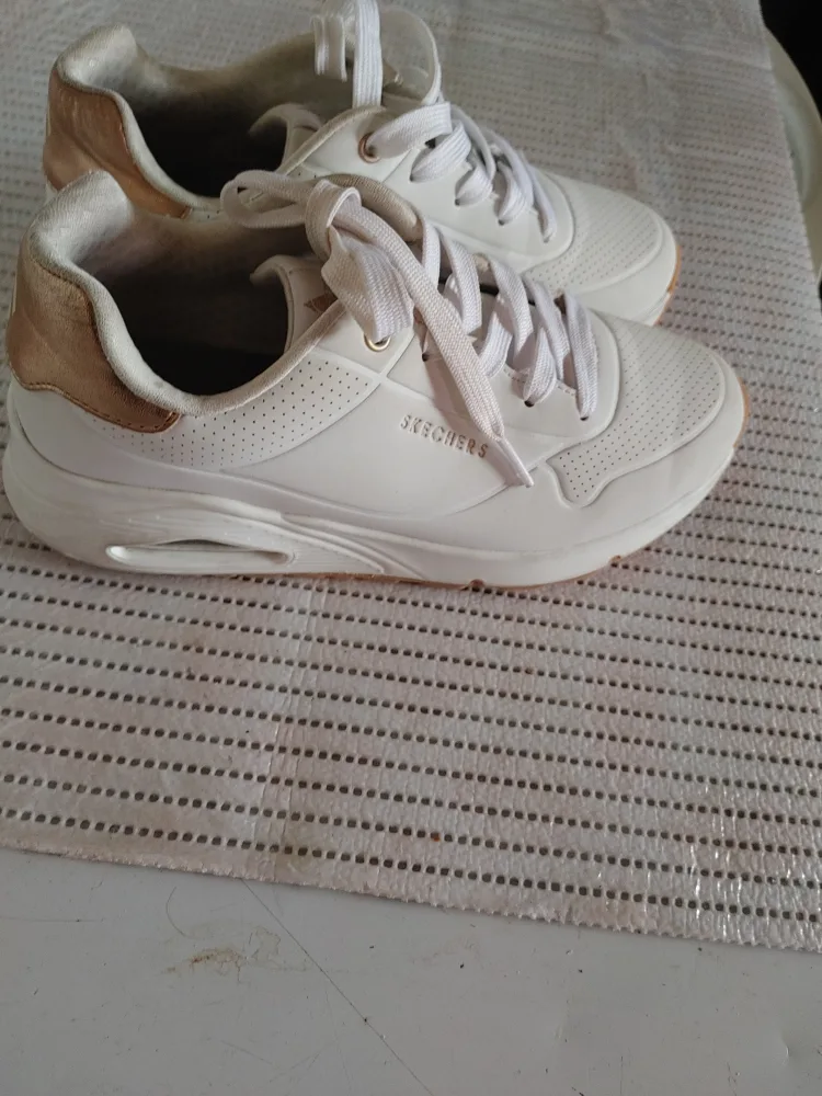 Skechers Women's Sneakers, Size 6 thumbnail