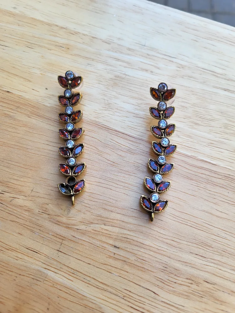 Vintage Leaf Design Drop Earrings - Bronze & Red thumbnail