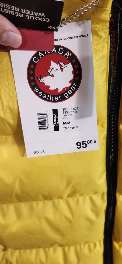 Canada Weather Gear Yellow Puffer Vest - Size M image indicator(2)