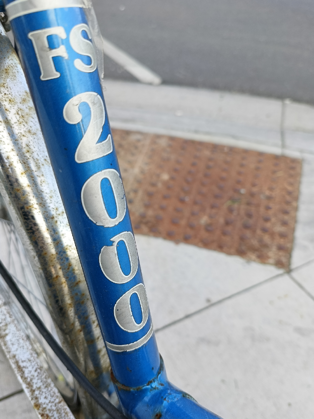 Free Spirit FS 2000 3-Speed Bike - photo 2