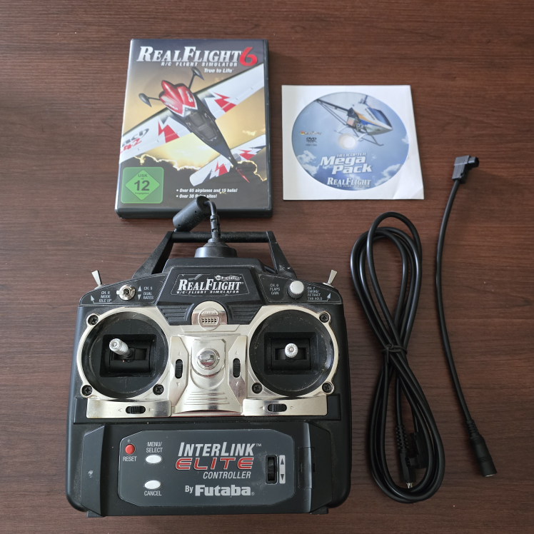 RealFlight InterLink Elite Controller by Futaba