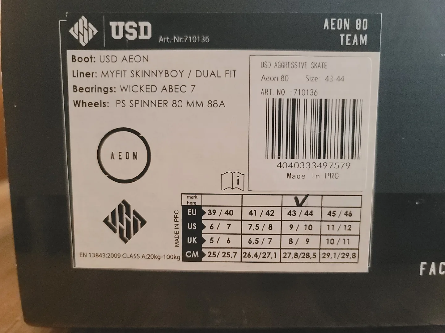 Size 9/10 US - USD Aeon 80 Team Aggressive Skates image indicator(2)