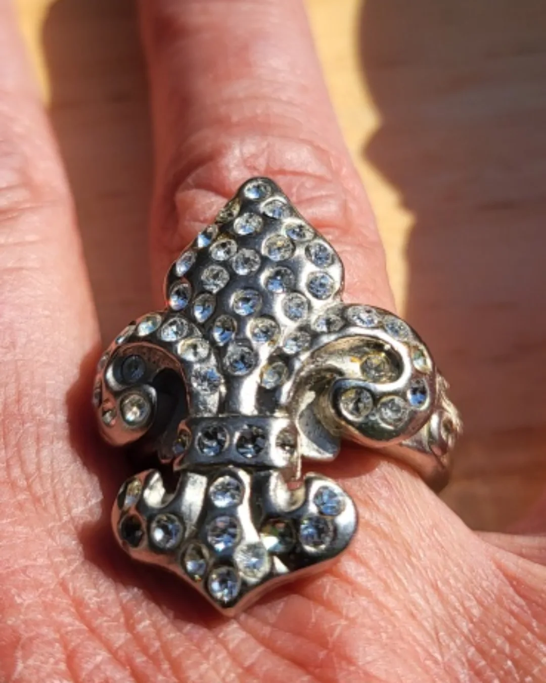 Sisi Amber Fleur-de-lis Ring thumbnail