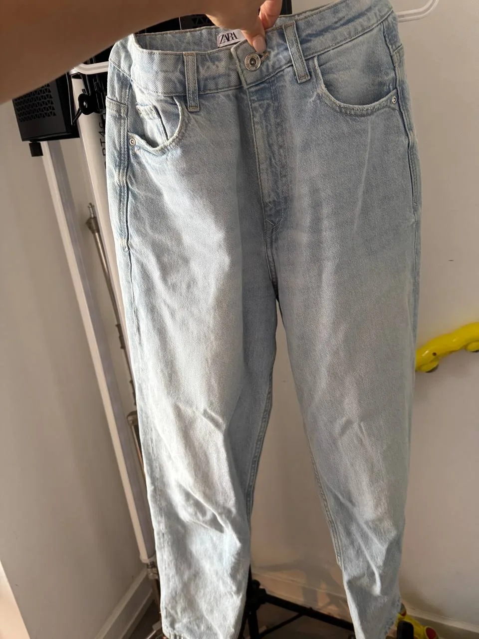 Zara Light Wash Denim Jeans - Size 36🥕 thumbnail
