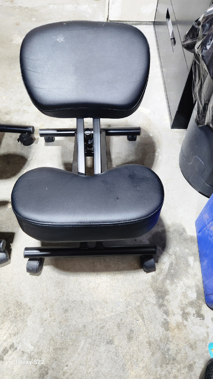 Kneeling Chair - Ergonomic Posture