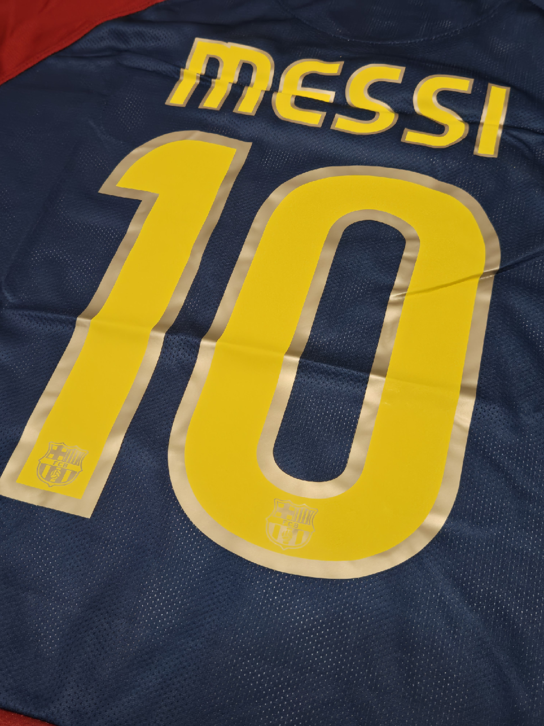 Nike FC Barcelona 2009 Messi Jersey - Size M and LG - photo 3