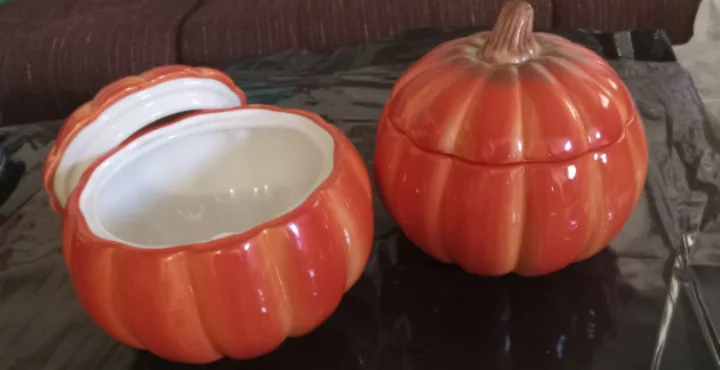 Pumpkin Shaped Ceramic Jar - Brandnew image indicator(3)