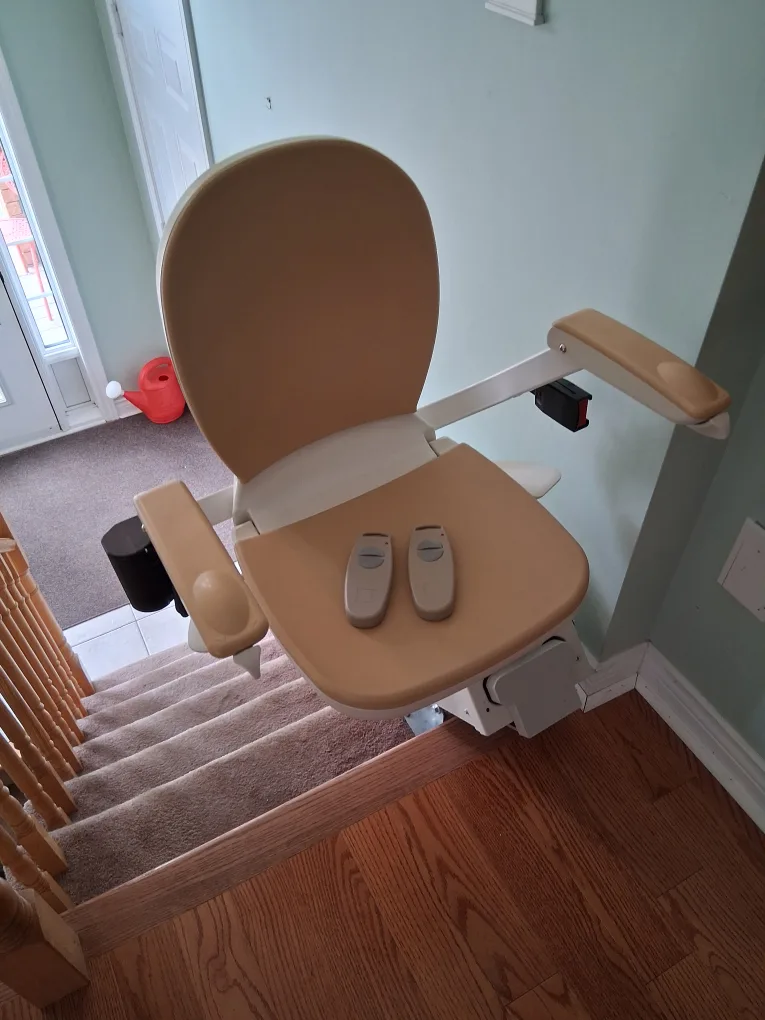 Acorn Stairlift image indicator(8)