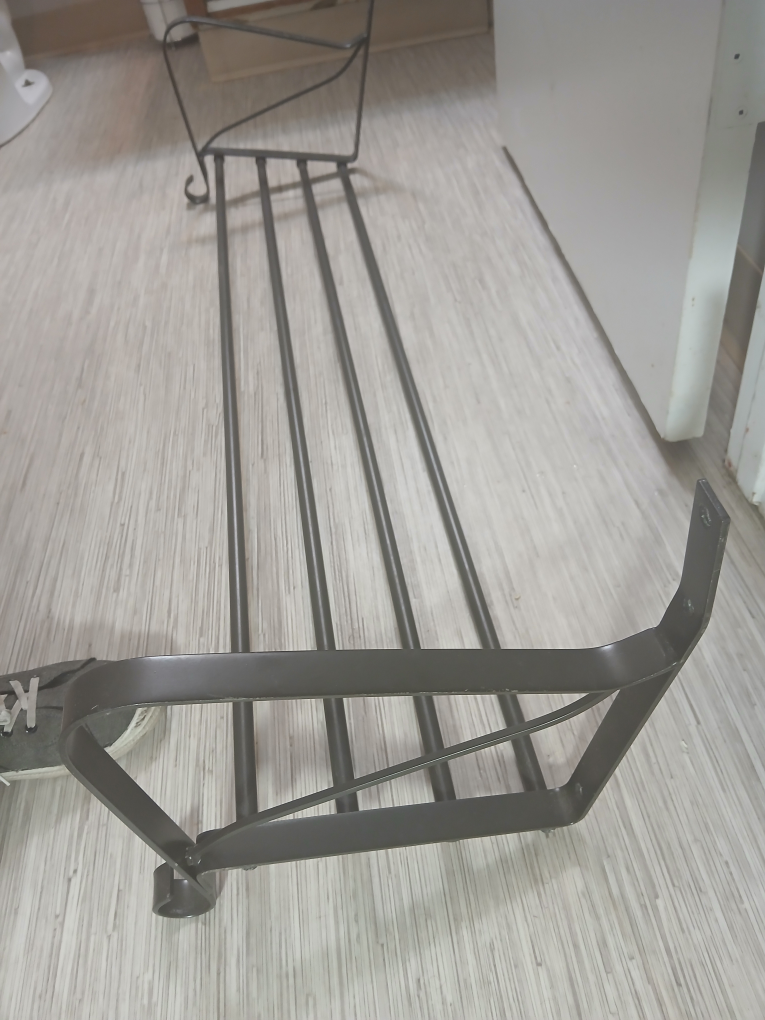 Set of 2 Metal Racks - photo 2