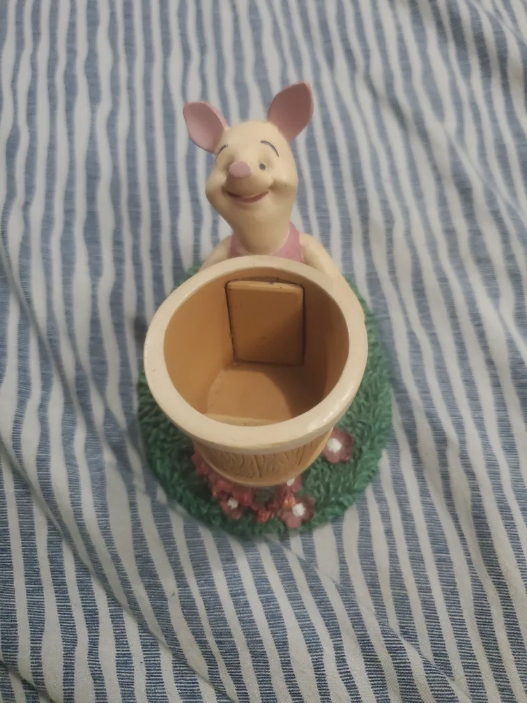 winnie the pooh piglet paper clip holder image indicator(2)