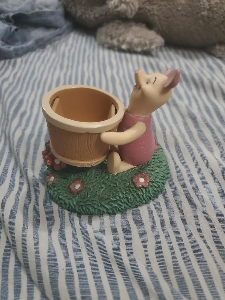 winnie the pooh piglet paper clip holder image indicator(3)