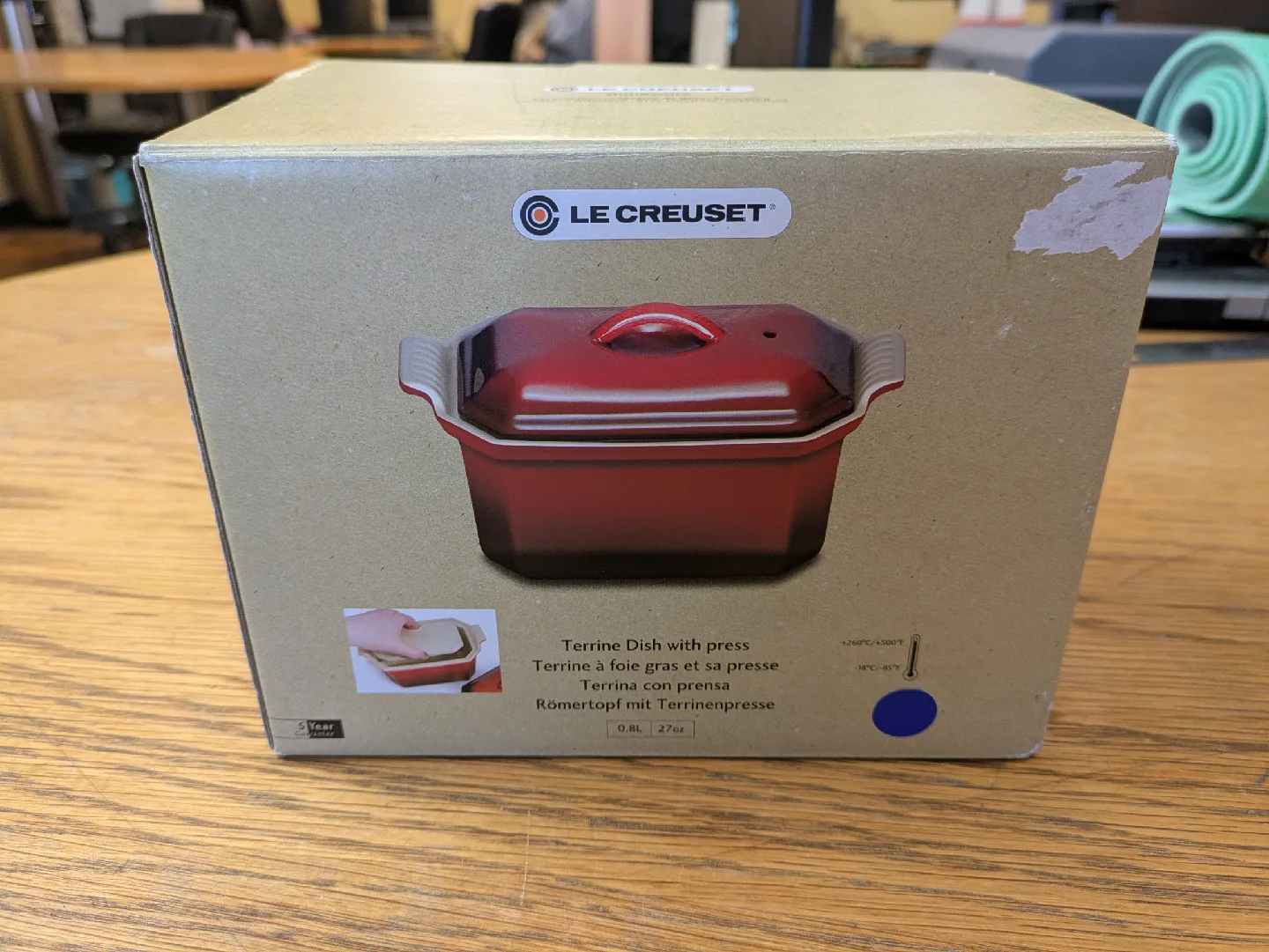 Le Creuset terrine dish with press image indicator(2)