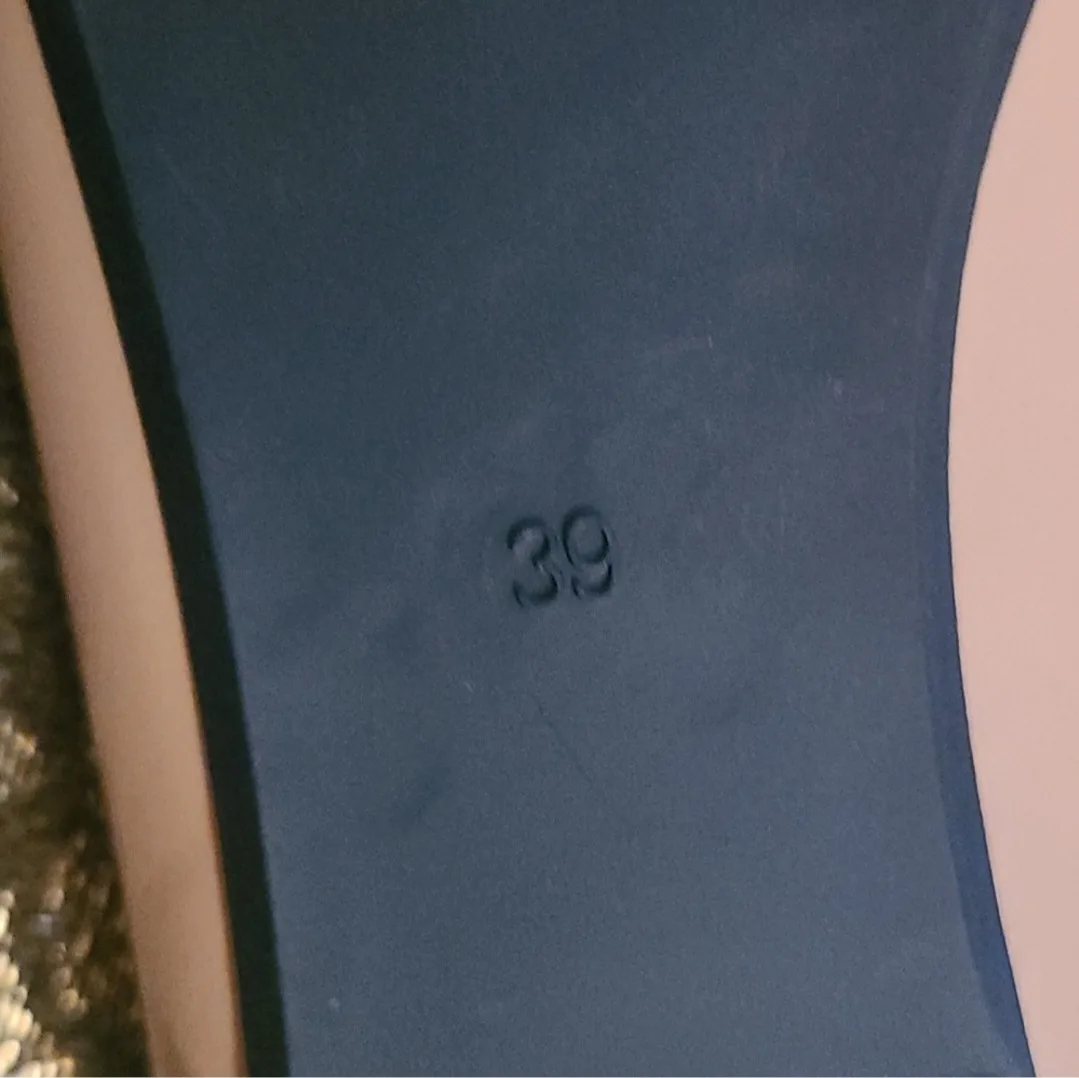 ONLY Beige & Black Ballet Flats - Size 8.5 image indicator(6)