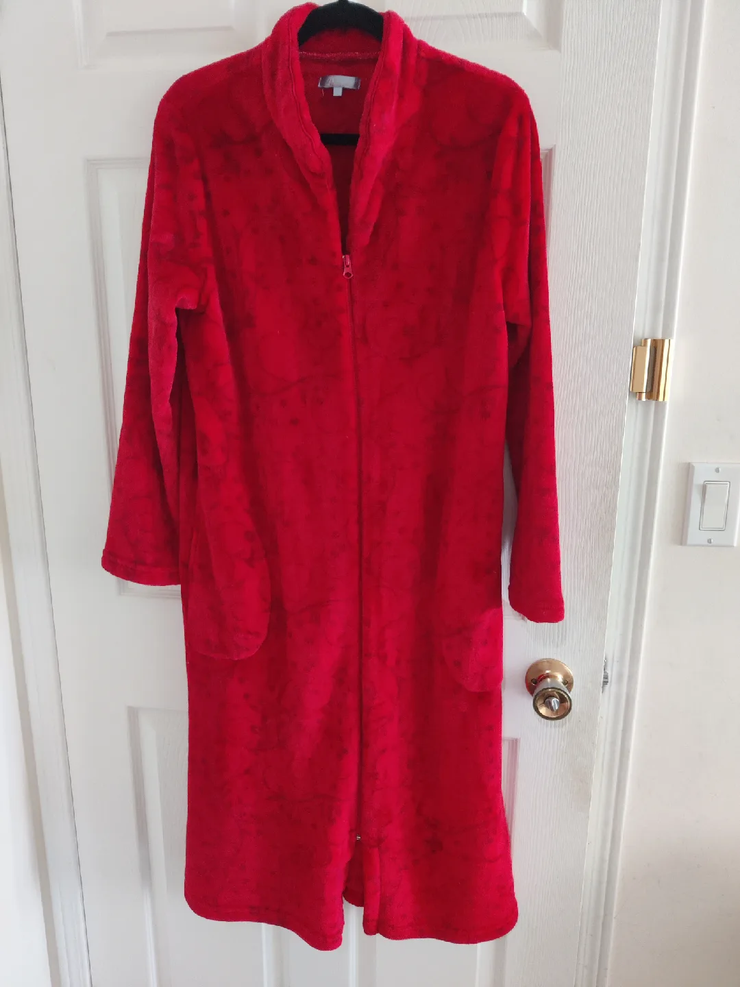 Penmans Red Floral Robe image indicator(4)