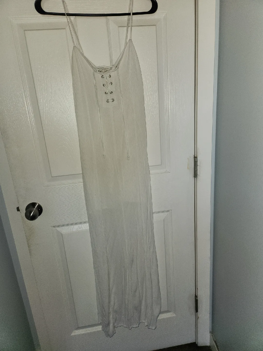 Beautiful clothing for Sale image indicator(2)