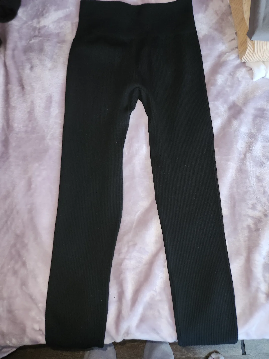 Beautiful clothing for Sale image indicator(5)