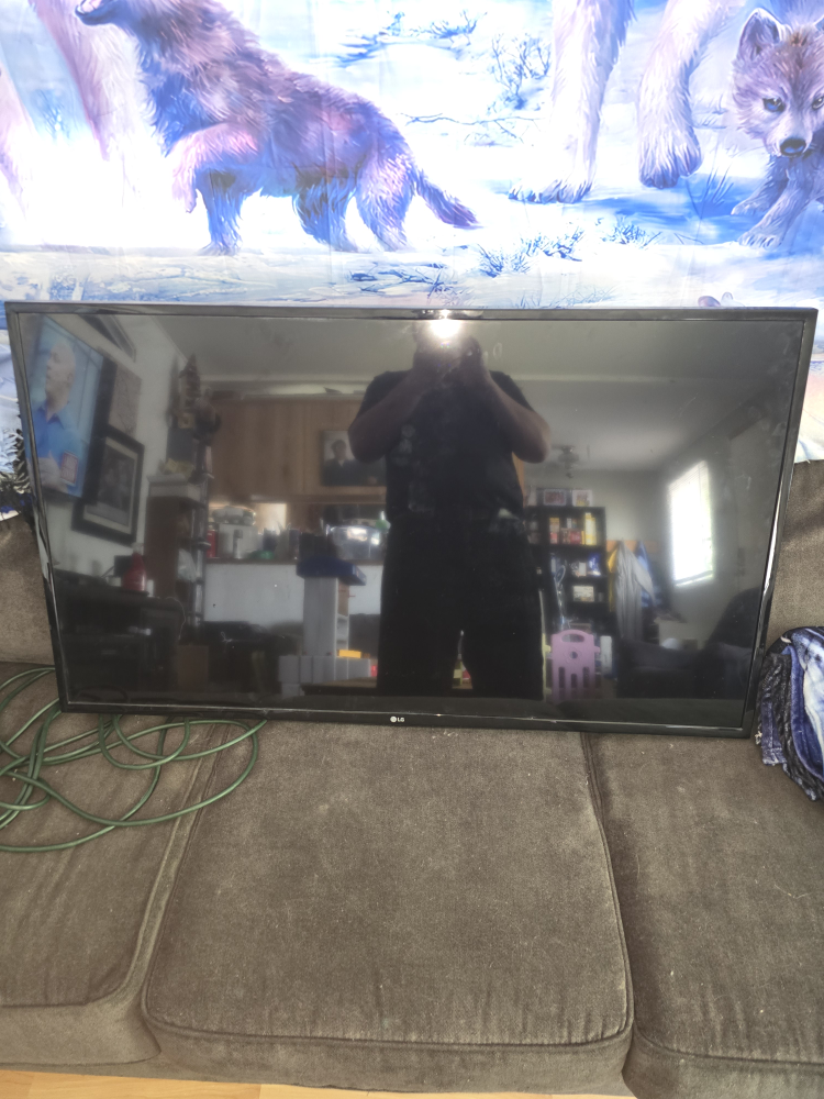 LG TV 50'